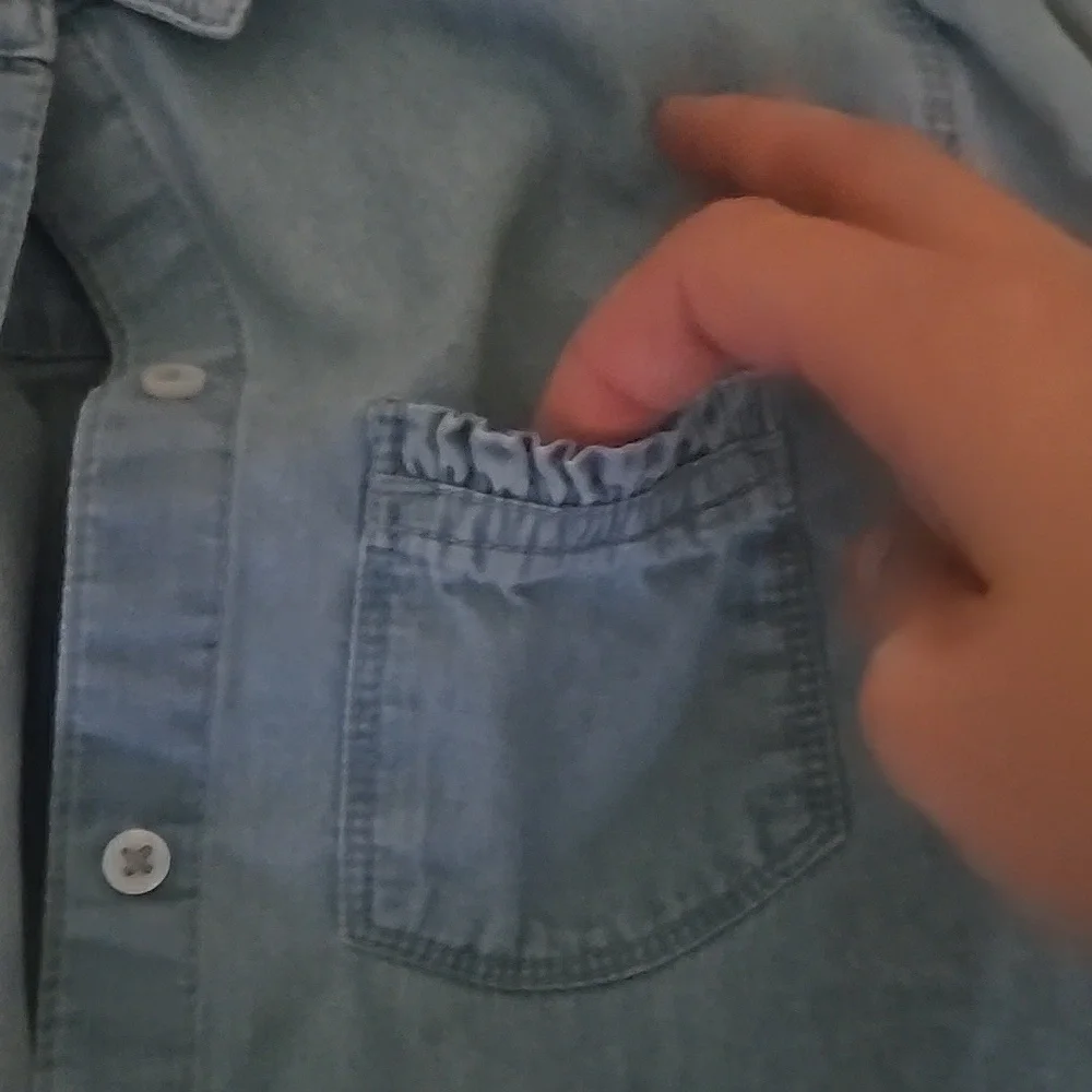 Size 10 Button Up Jean Jacket - Picture 6 of 6